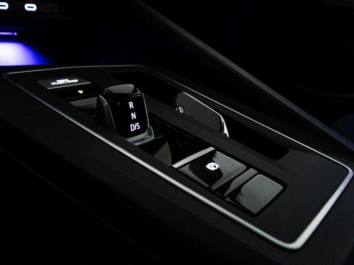 Volkswagen Golf с пробегом — 2021 год. Фото: #22