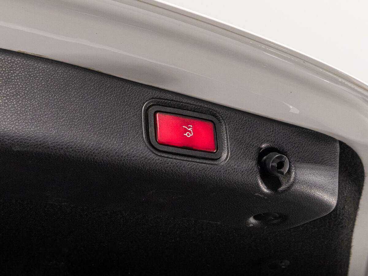 Mercedes-Benz E-Класс с пробегом — 2016 год. Фото: #14