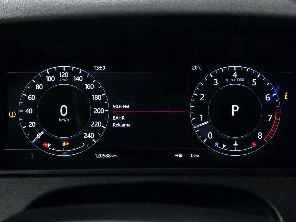 Land Rover Range Rover Velar с пробегом — 2019 год. Фото: #10