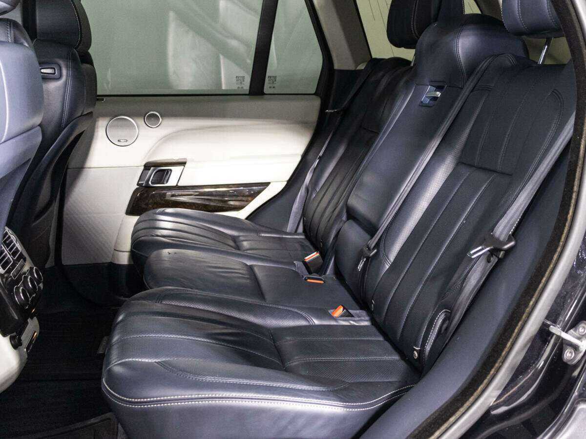 Land Rover Range Rover с пробегом — 2015 год. Фото: #9