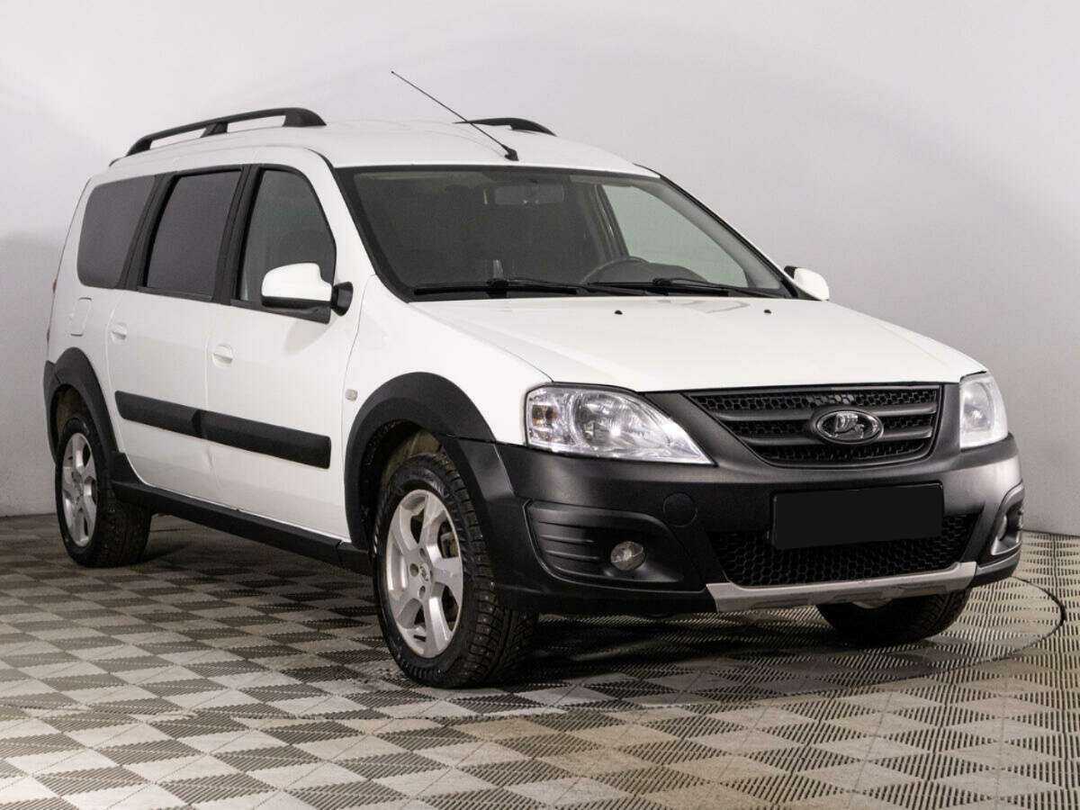 Lada (ВАЗ) Largus с пробегом — 2019 год. Фото: #2