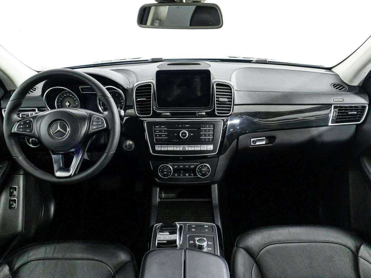 Mercedes-Benz GLS с пробегом — 2017 год. Фото: #12