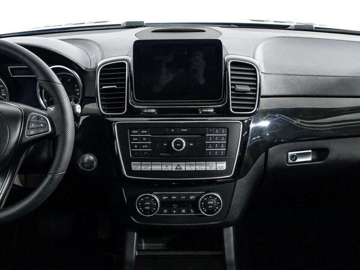 Mercedes-Benz GLS с пробегом — 2017 год. Фото: #13