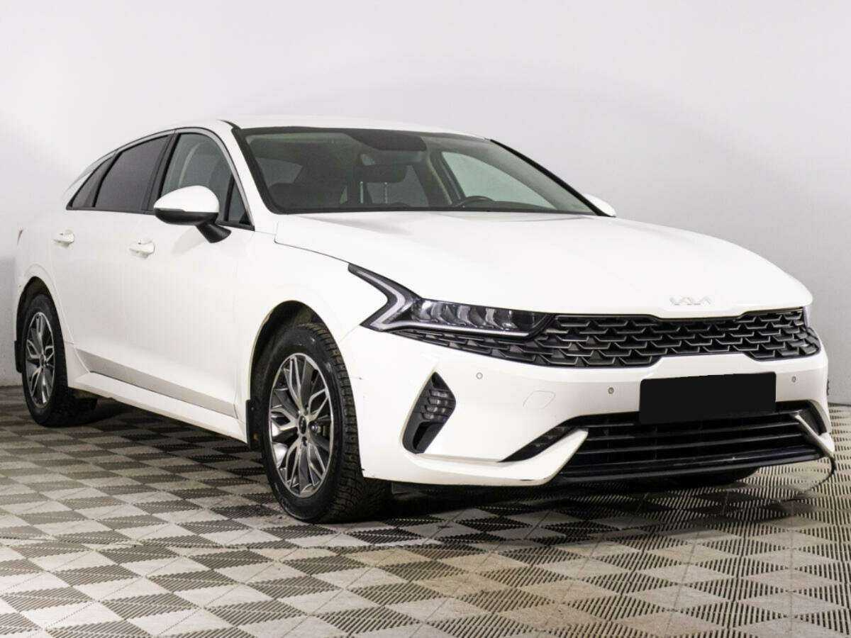 Kia K5 с пробегом — 2022 год. Фото: #2