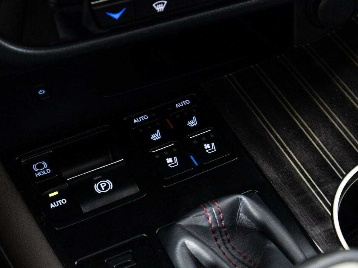 Lexus RX с пробегом — 2019 год. Фото: #23