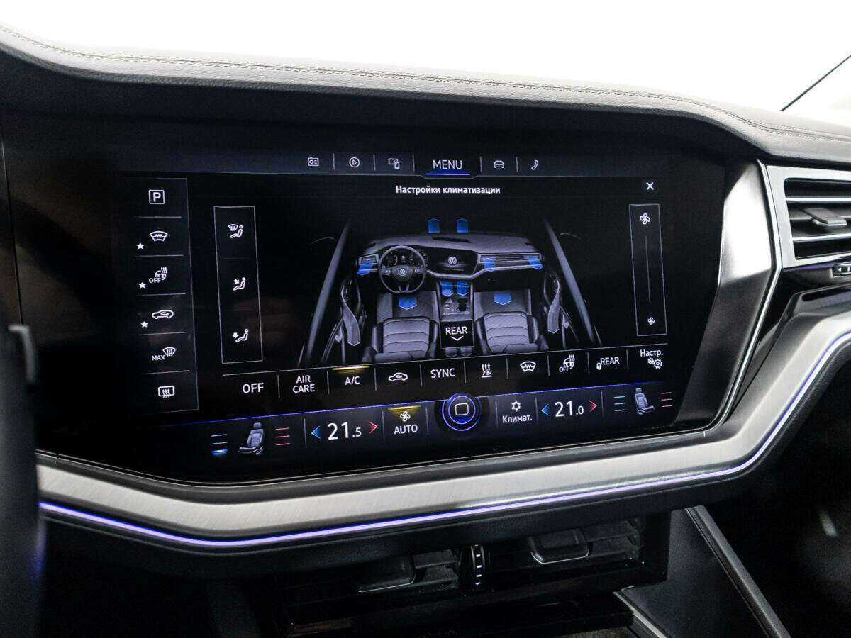 Volkswagen Touareg с пробегом — 2018 год. Фото: #18