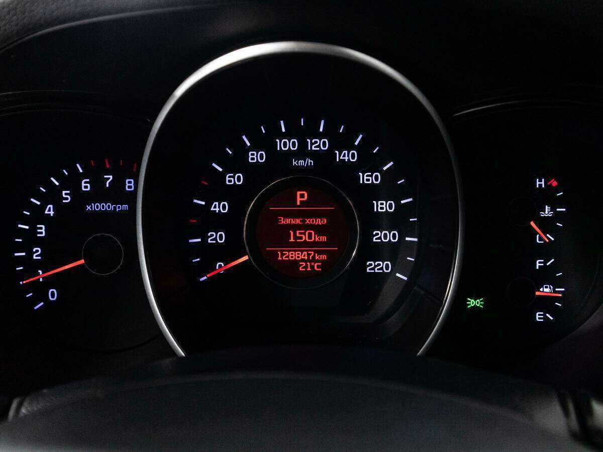 Kia Rio с пробегом — 2016 год. Фото: #11