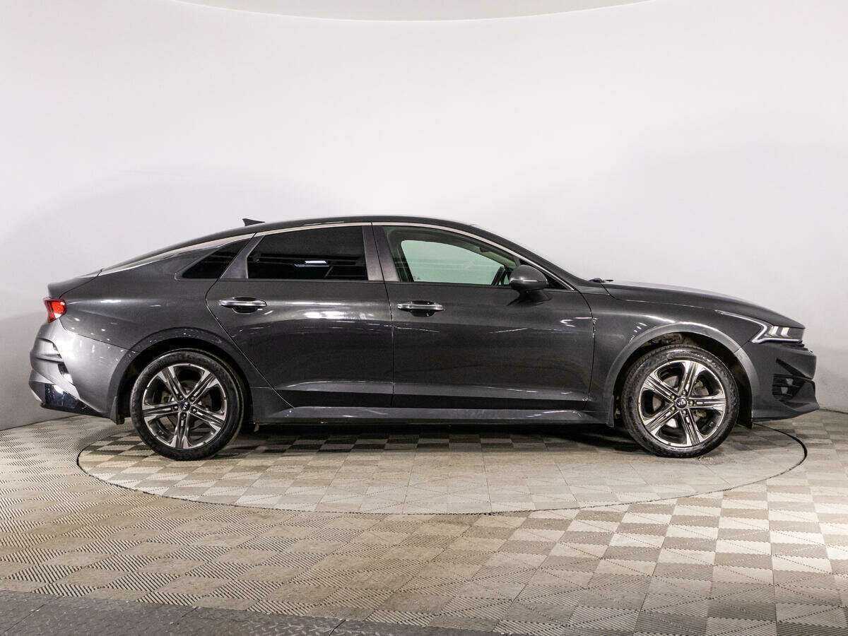 Kia K5 с пробегом — 2021 год. Фото: #3