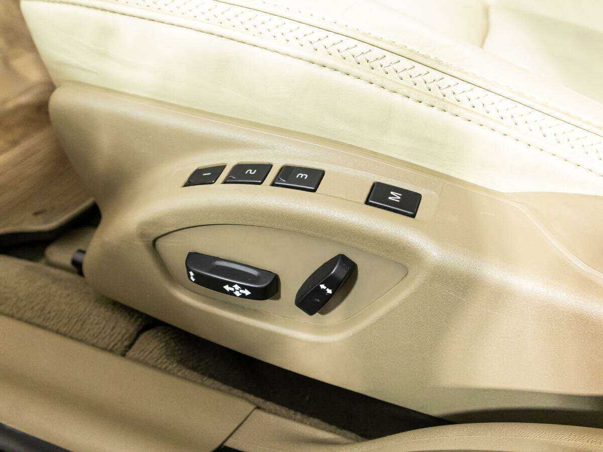 Volvo XC70 с пробегом — 2010 год. Фото: #14