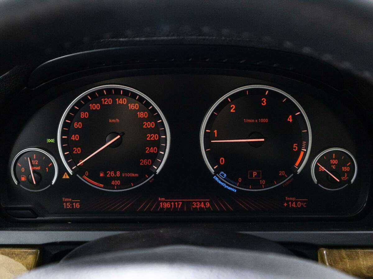 BMW 7 серии с пробегом — 2011 год. Фото: #11