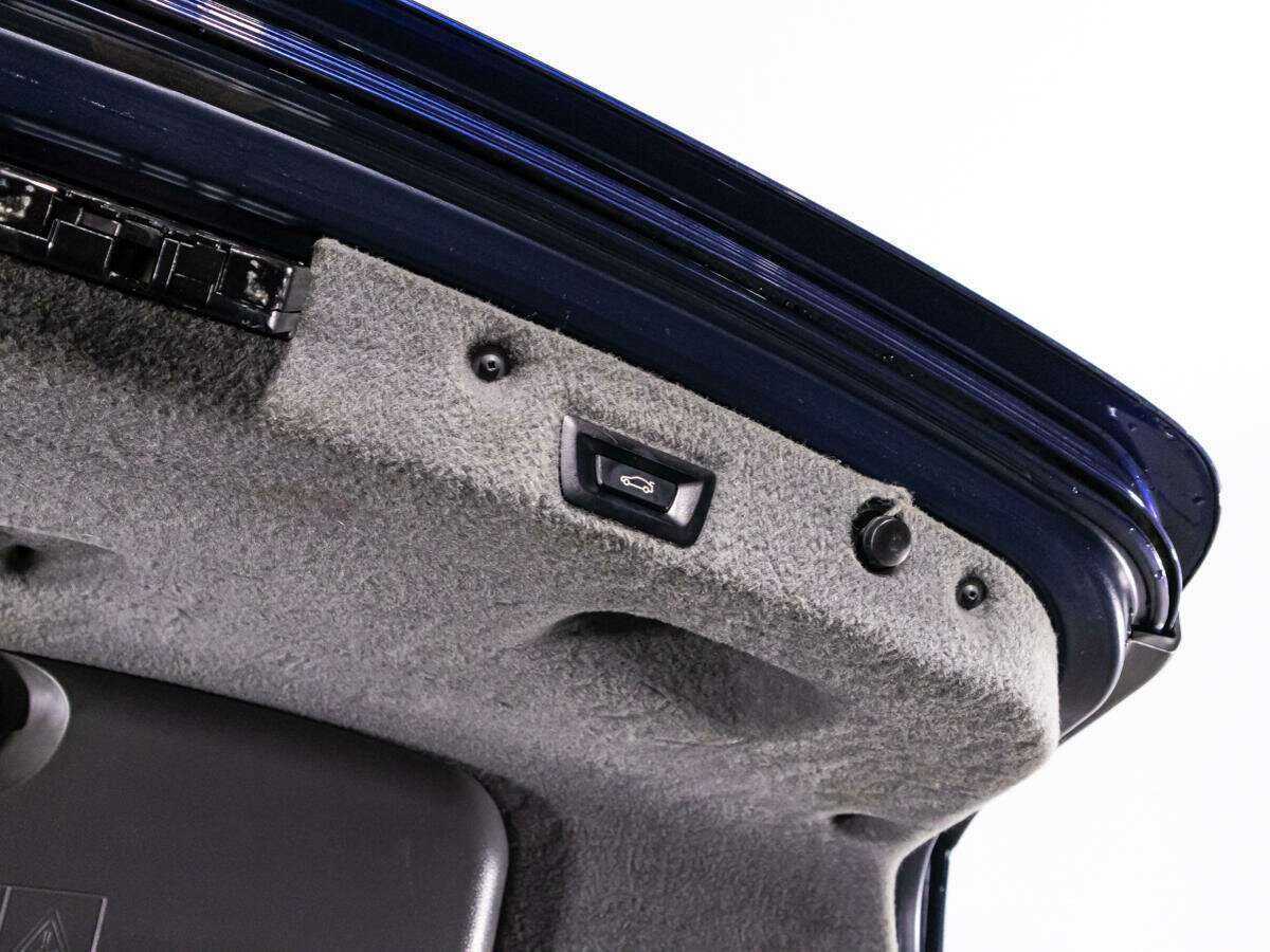 BMW 7 серии с пробегом — 2011 год. Фото: #14