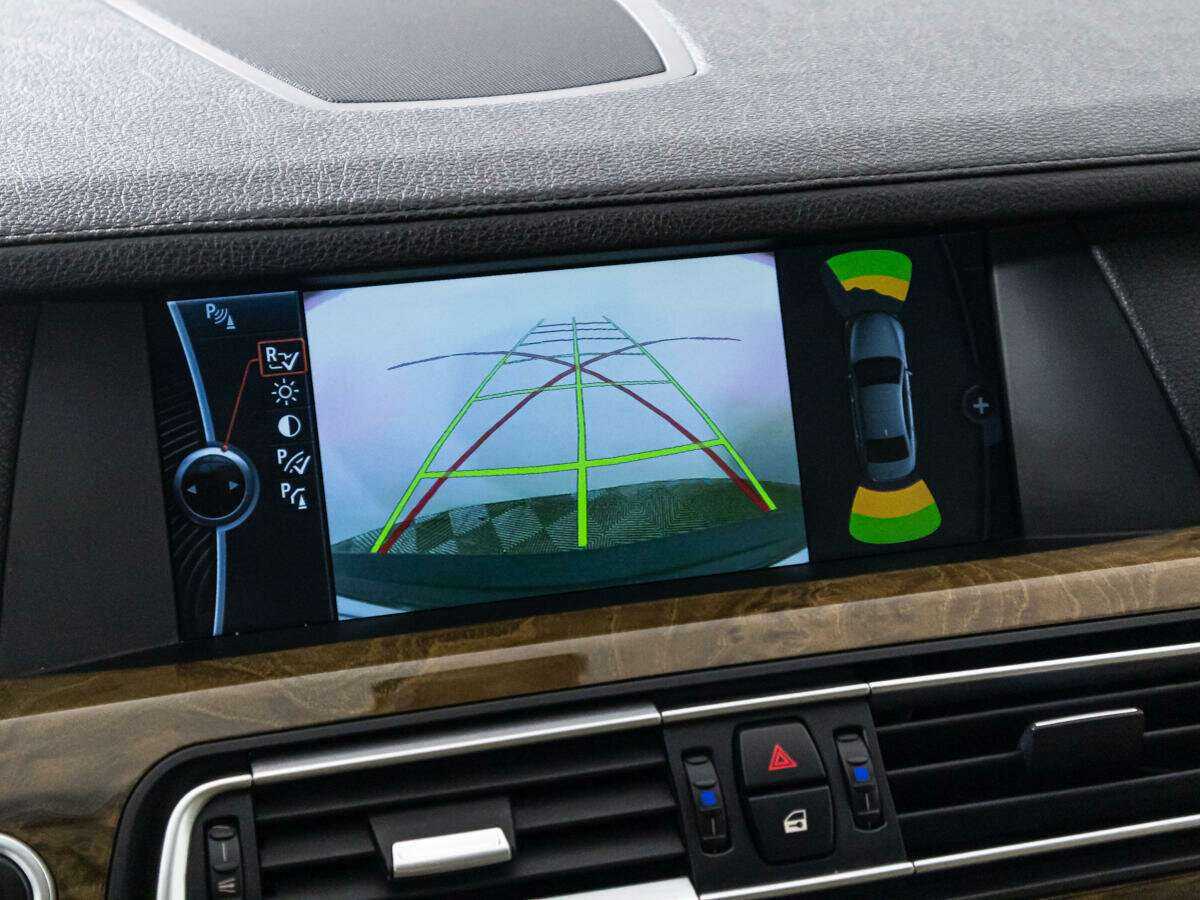 BMW 7 серии с пробегом — 2011 год. Фото: #21