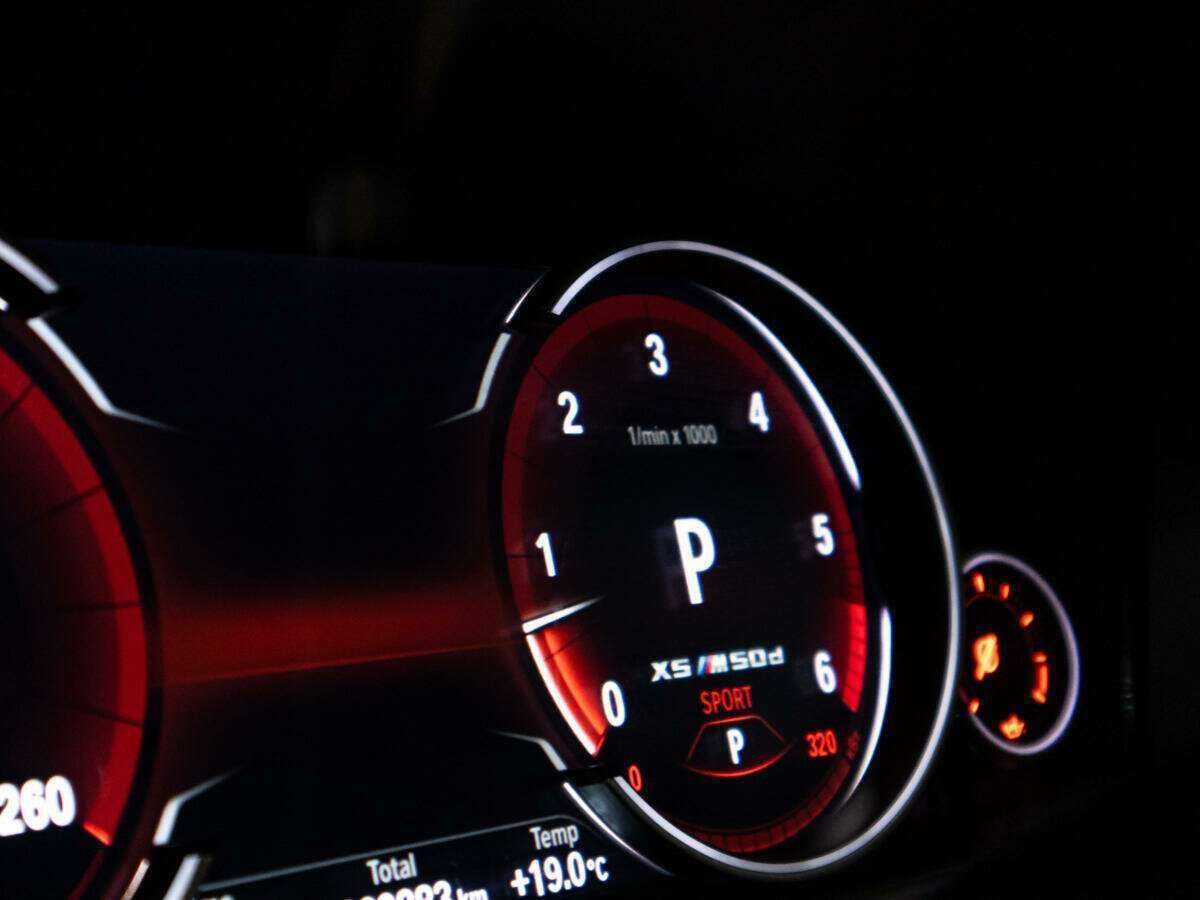 BMW X5 с пробегом — 2018 год. Фото: #23