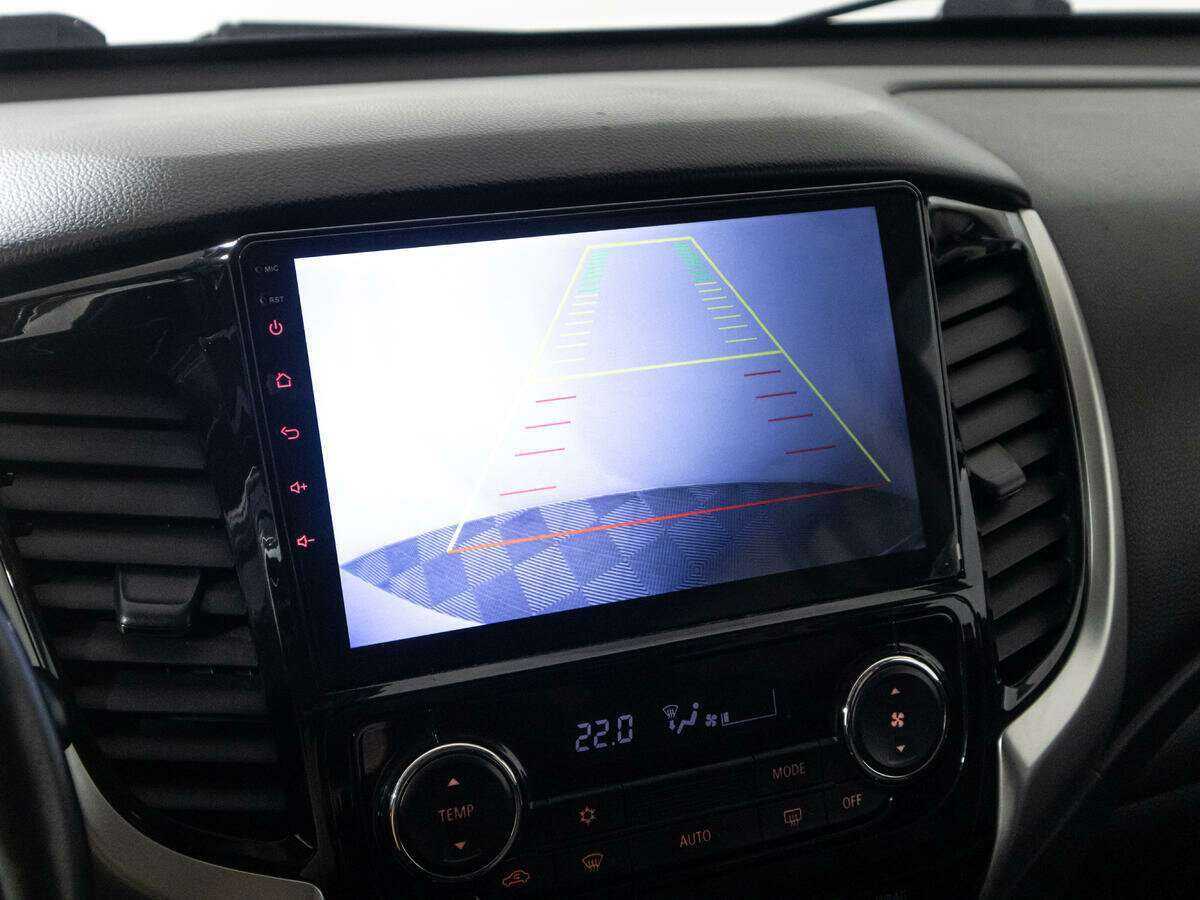 Mitsubishi Pajero Sport с пробегом — 2019 год. Фото: #15