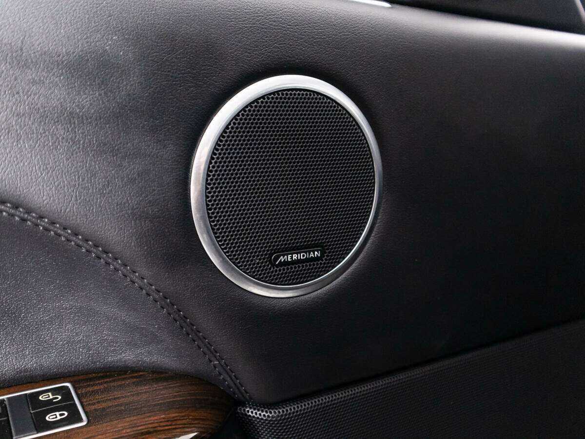 Land Rover Range Rover с пробегом — 2014 год. Фото: #21