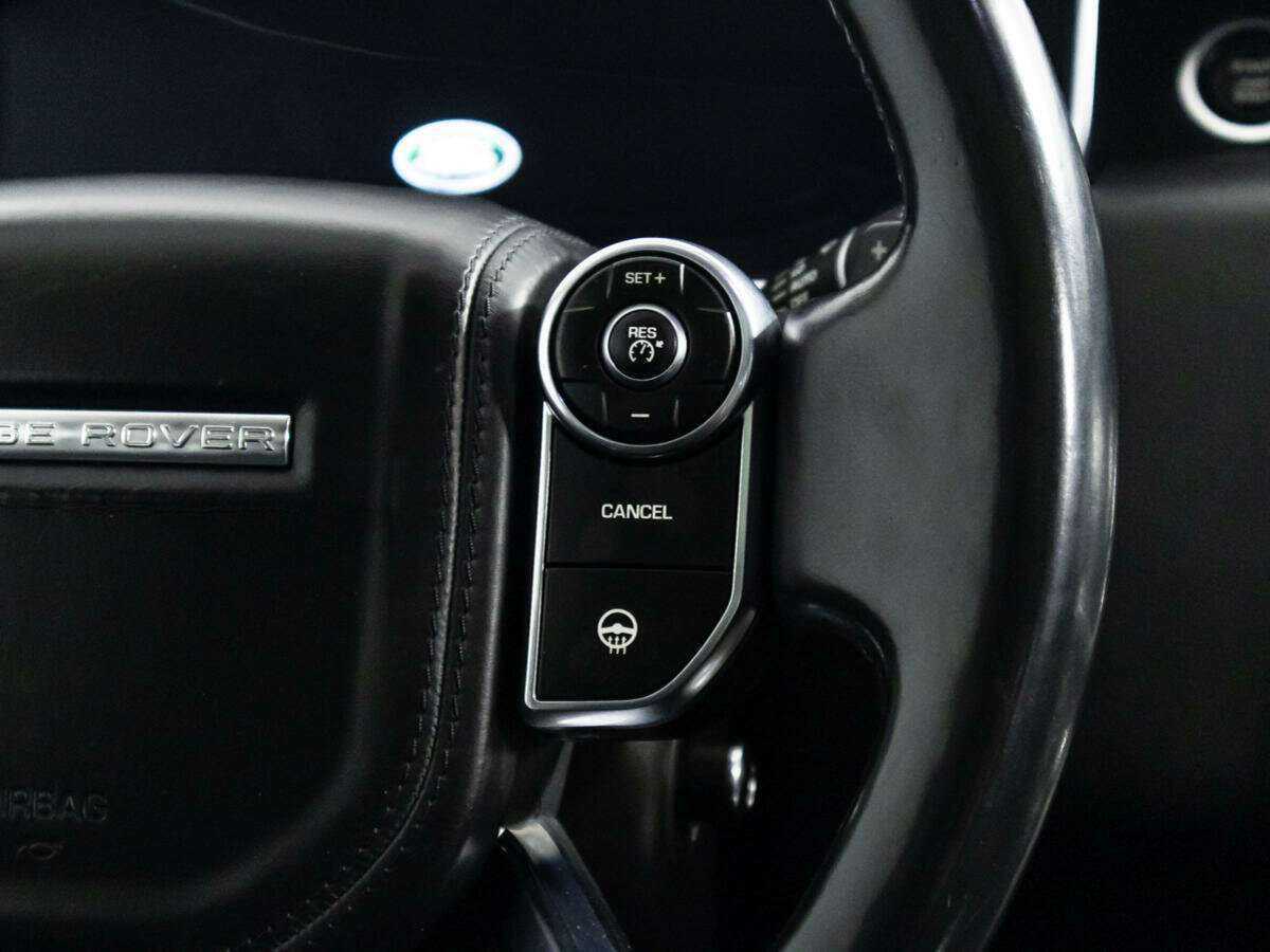 Land Rover Range Rover с пробегом — 2014 год. Фото: #26