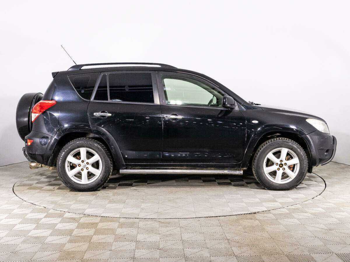 Toyota RAV4 с пробегом — 2007 год. Фото: #3