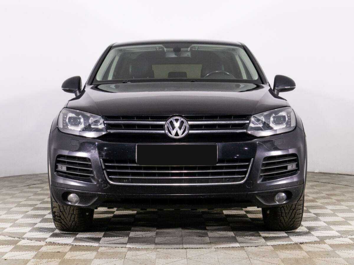 Volkswagen Touareg с пробегом — 2010 год. Фото: #1
