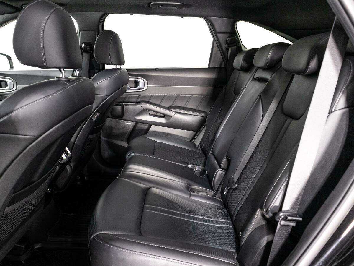 Kia Sorento с пробегом — 2022 год. Фото: #9