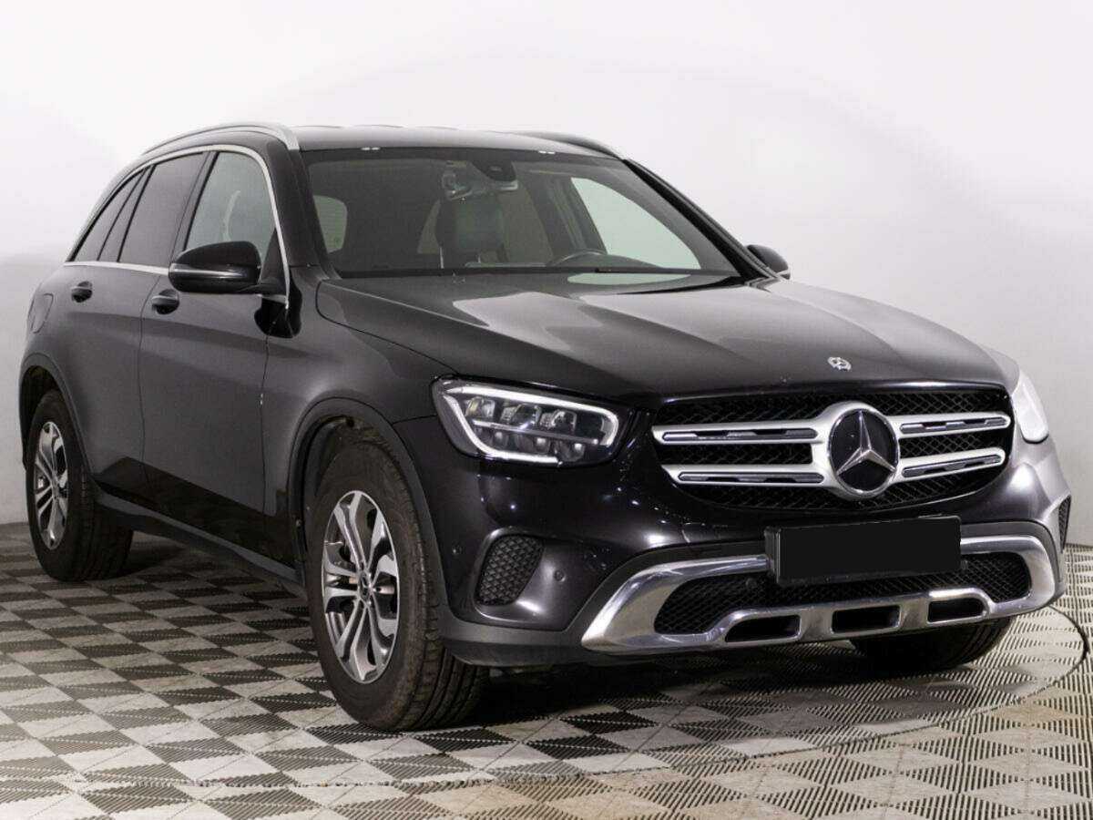 Mercedes-Benz GLC с пробегом — 2019 год. Фото: #2