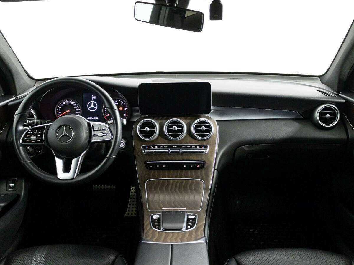 Mercedes-Benz GLC с пробегом — 2019 год. Фото: #12