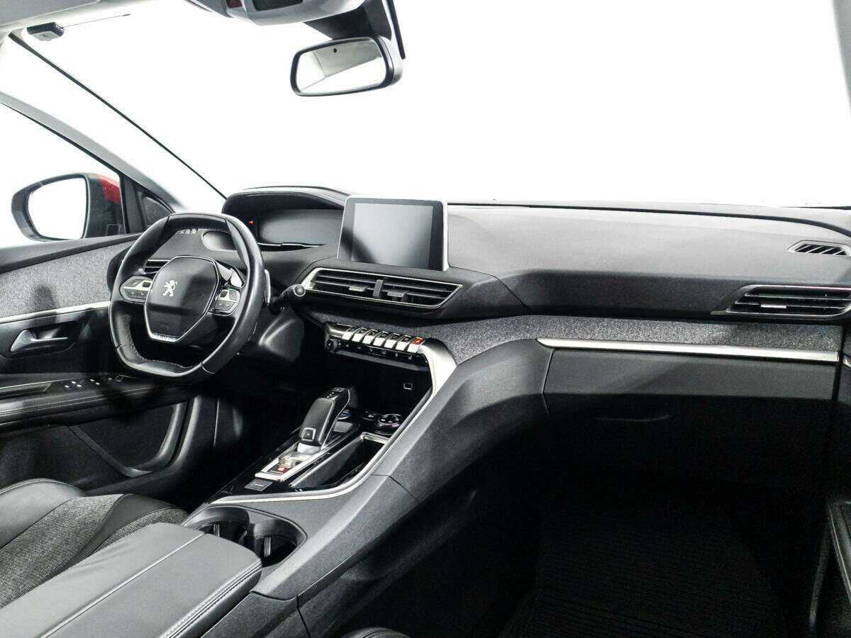 Peugeot 3008 с пробегом — 2018 год. Фото: #8