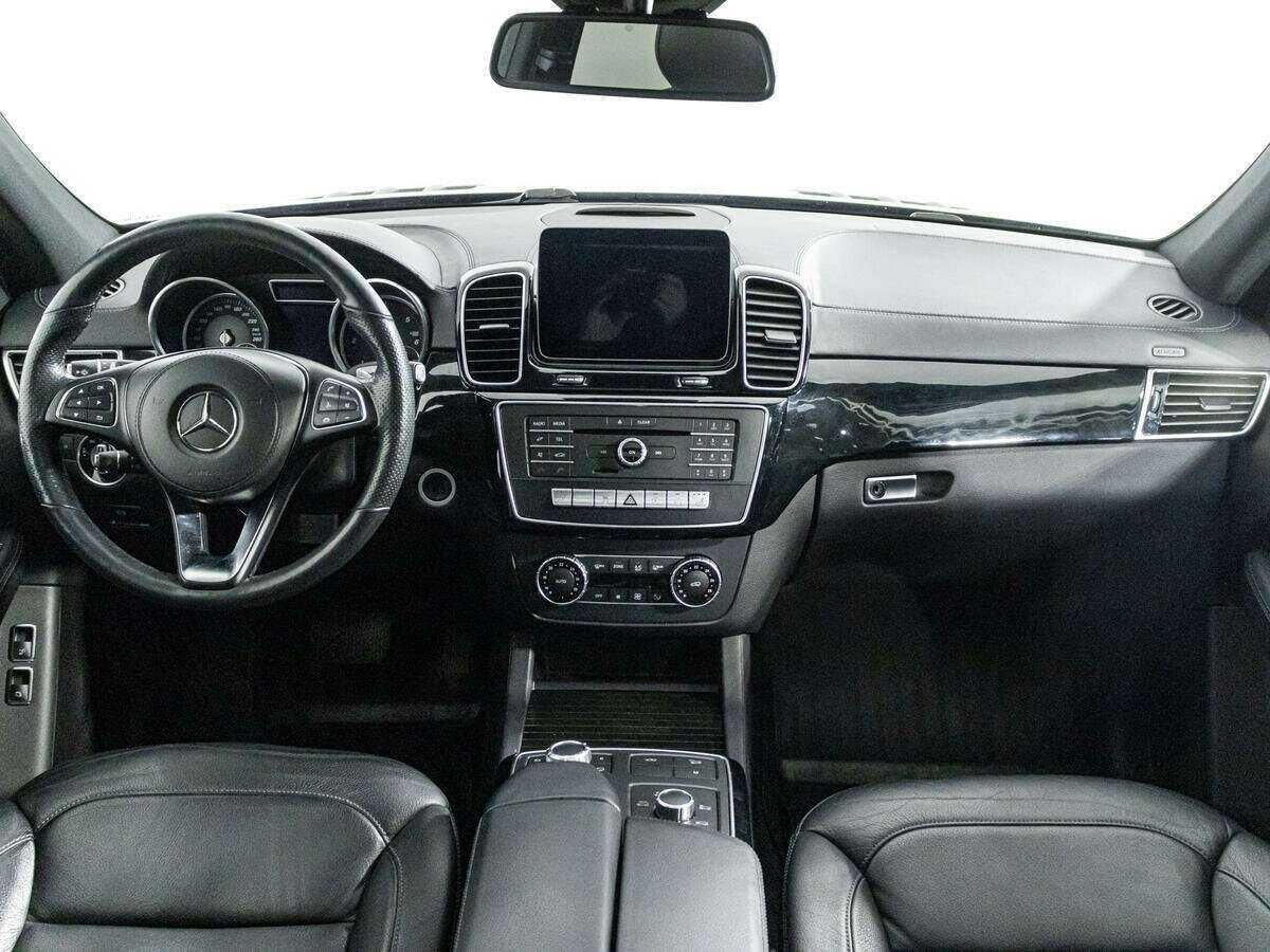 Mercedes-Benz GLS с пробегом — 2017 год. Фото: #10