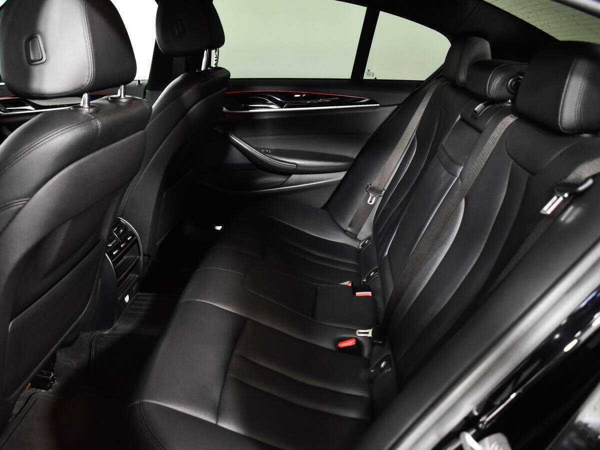 BMW 5 серии с пробегом — 2018 год. Фото: #7