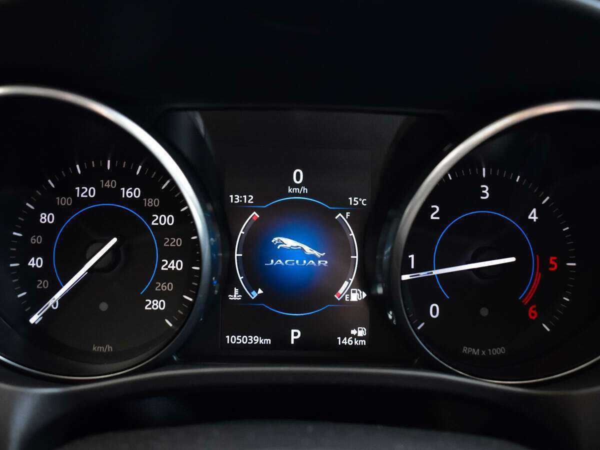 Jaguar F-Pace с пробегом — 2017 год. Фото: #8