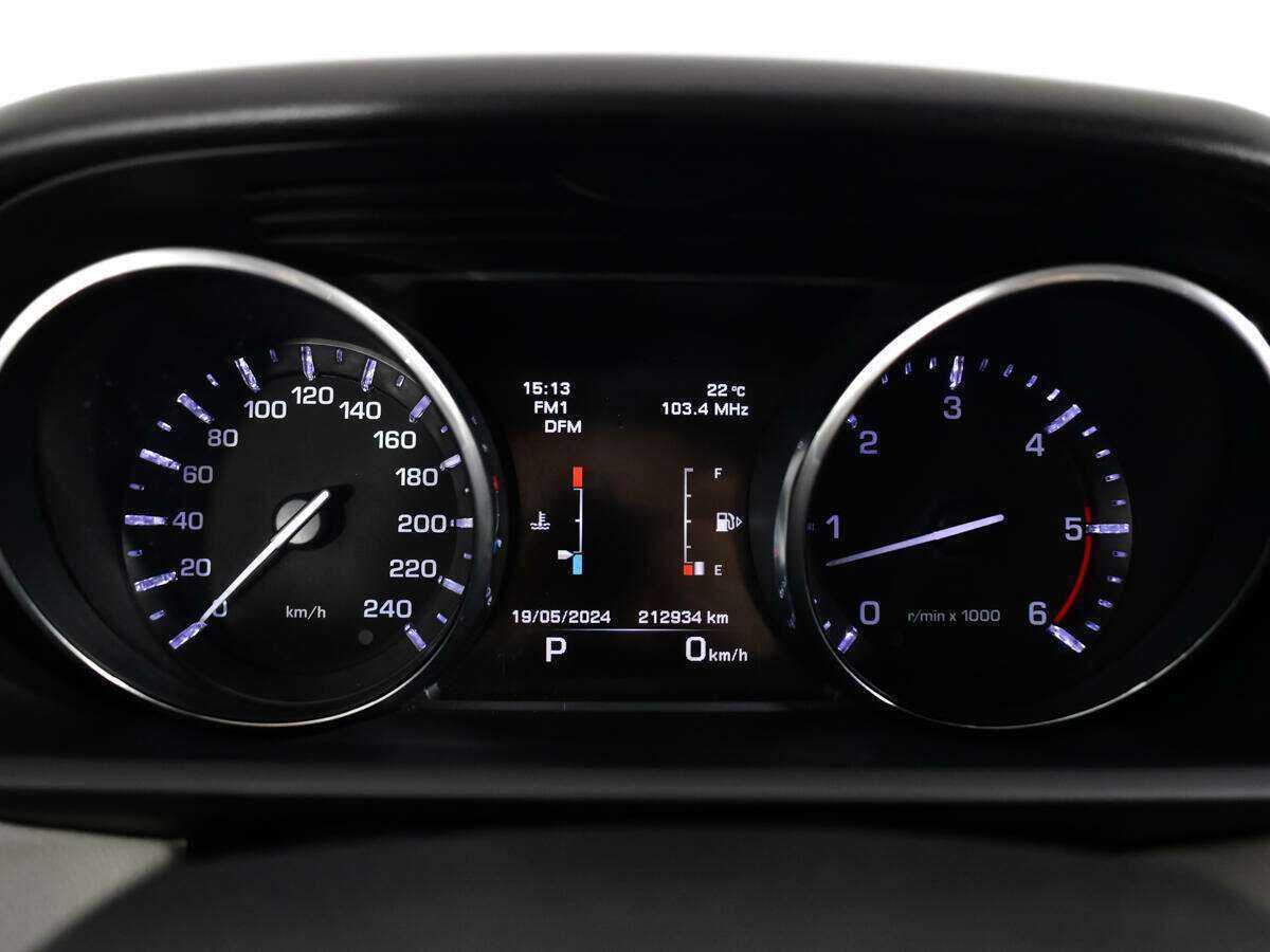 Land Rover Range Rover Sport с пробегом — 2013 год. Фото: #7