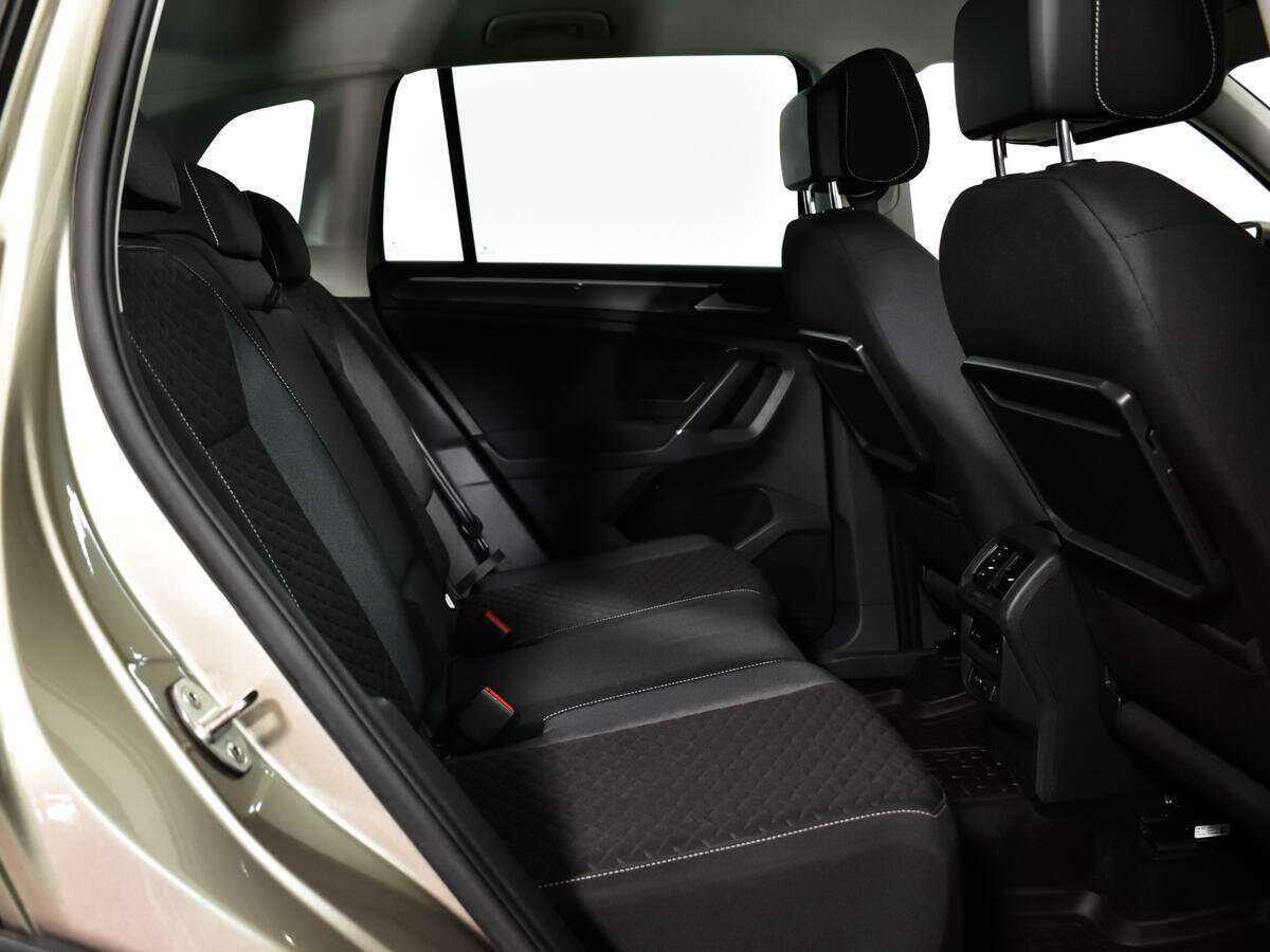 Volkswagen Tiguan с пробегом — 2018 год. Фото: #8