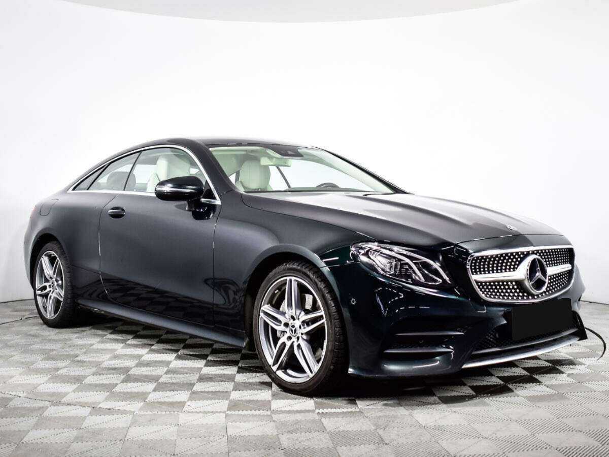 Mercedes-Benz E-Класс с пробегом — 2017 год. Фото: #2