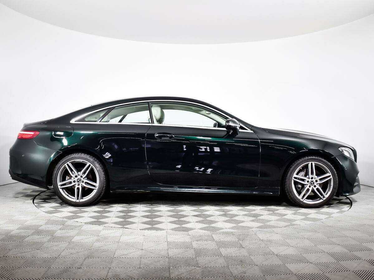 Mercedes-Benz E-Класс с пробегом — 2017 год. Фото: #3