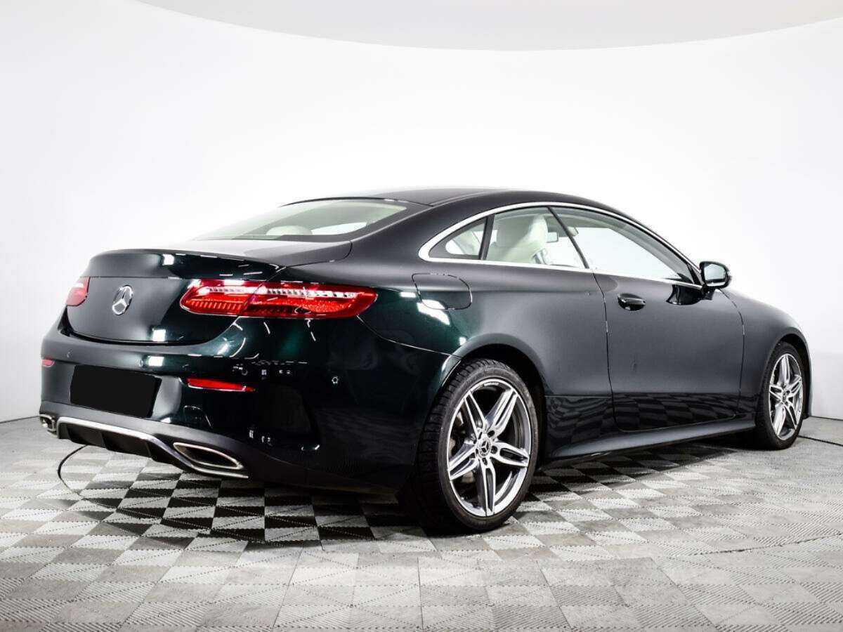 Mercedes-Benz E-Класс с пробегом — 2017 год. Фото: #4