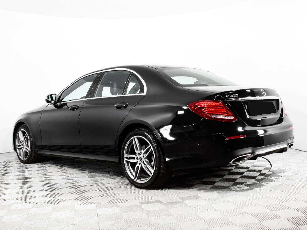 Mercedes-Benz E-Класс с пробегом — 2019 год. Фото: #6