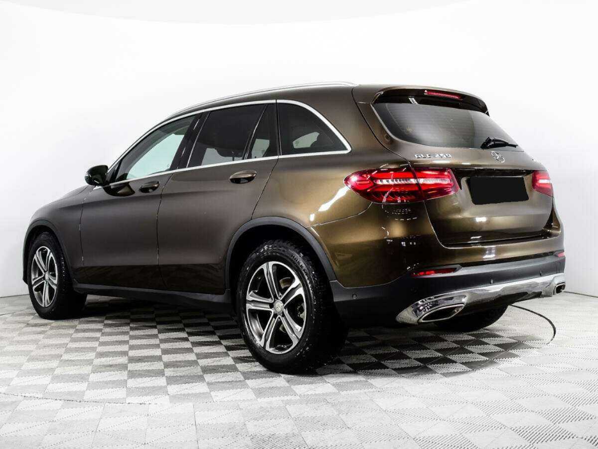 Mercedes-Benz GLC с пробегом — 2015 год. Фото: #6