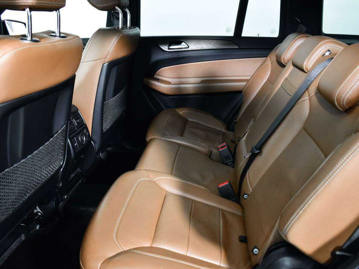 Mercedes-Benz GLS с пробегом — 2016 год. Фото: #6