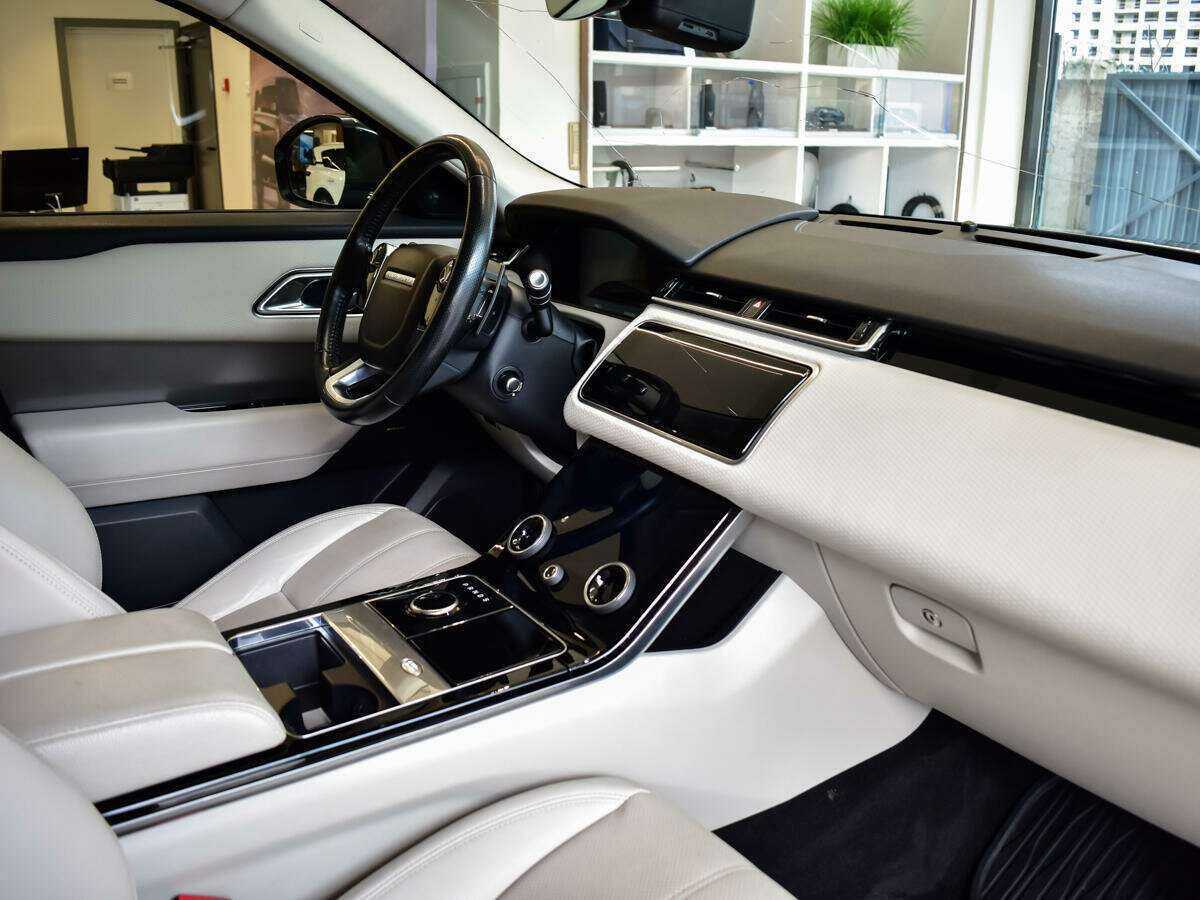 Land Rover Range Rover Velar с пробегом — 2017 год. Фото: #7