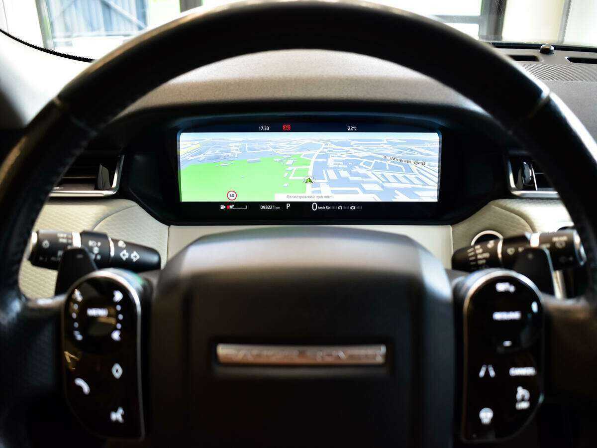 Land Rover Range Rover Velar с пробегом — 2017 год. Фото: #9