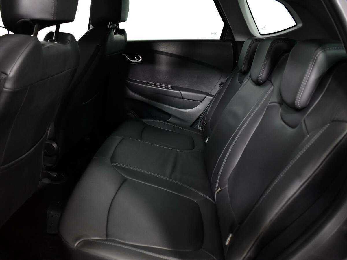 Renault Kaptur с пробегом — 2016 год. Фото: #9