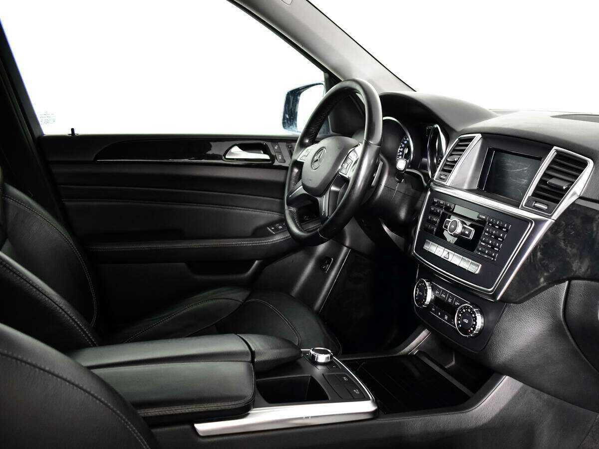 Mercedes-Benz M-Класс с пробегом — 2013 год. Фото: #8