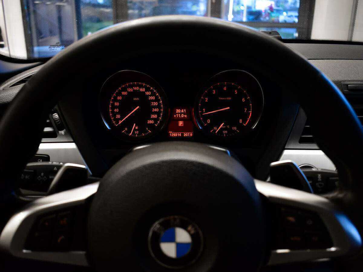 BMW Z4 с пробегом — 2012 год. Фото: #15