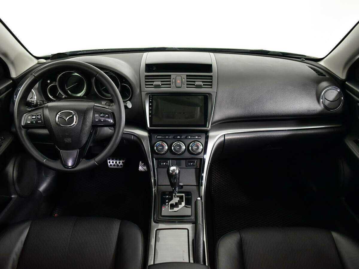 Mazda 6 с пробегом — 2010 год. Фото: #9