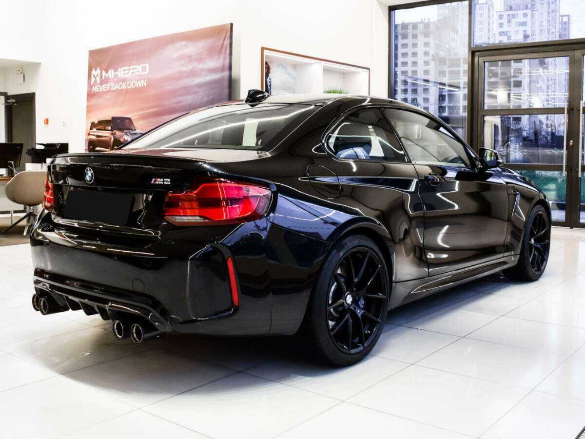 BMW M2 с пробегом — 2018 год. Фото: #3