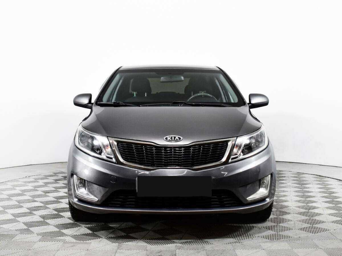 Kia Rio с пробегом — 2011 год. Фото: #1