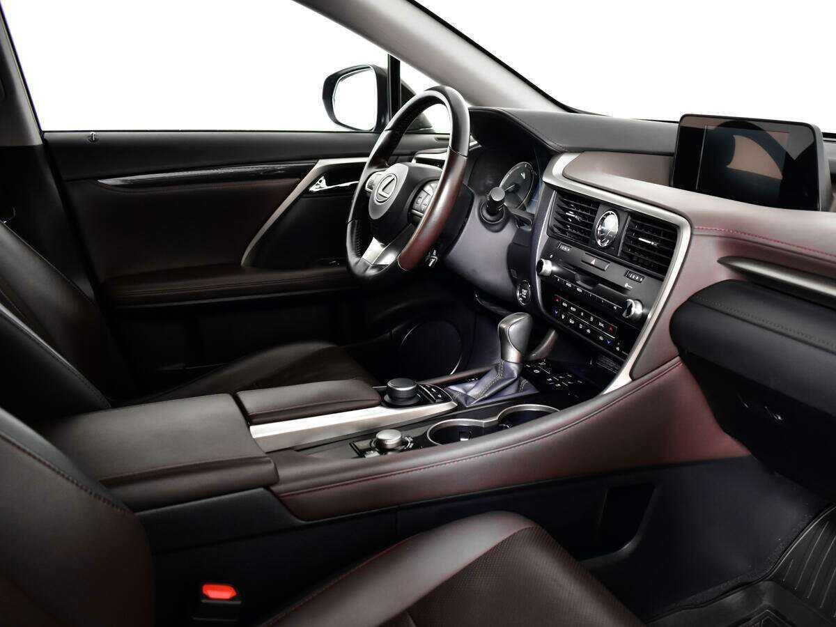 Lexus RX с пробегом — 2019 год. Фото: #8
