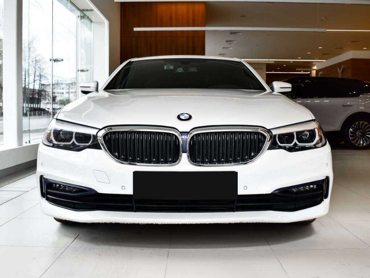 BMW 5 серии с пробегом — 2020 год. Фото: #1