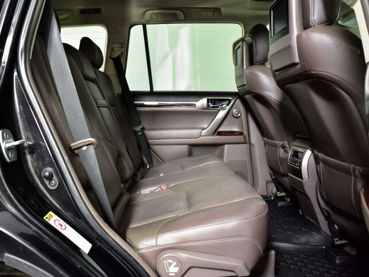 Lexus GX с пробегом — 2011 год. Фото: #9
