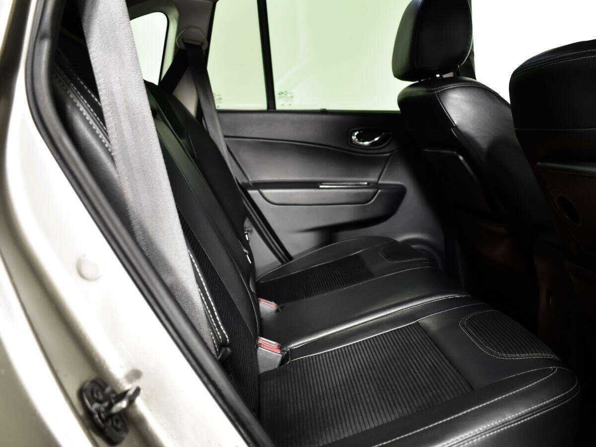 Renault Koleos с пробегом — 2011 год. Фото: #9