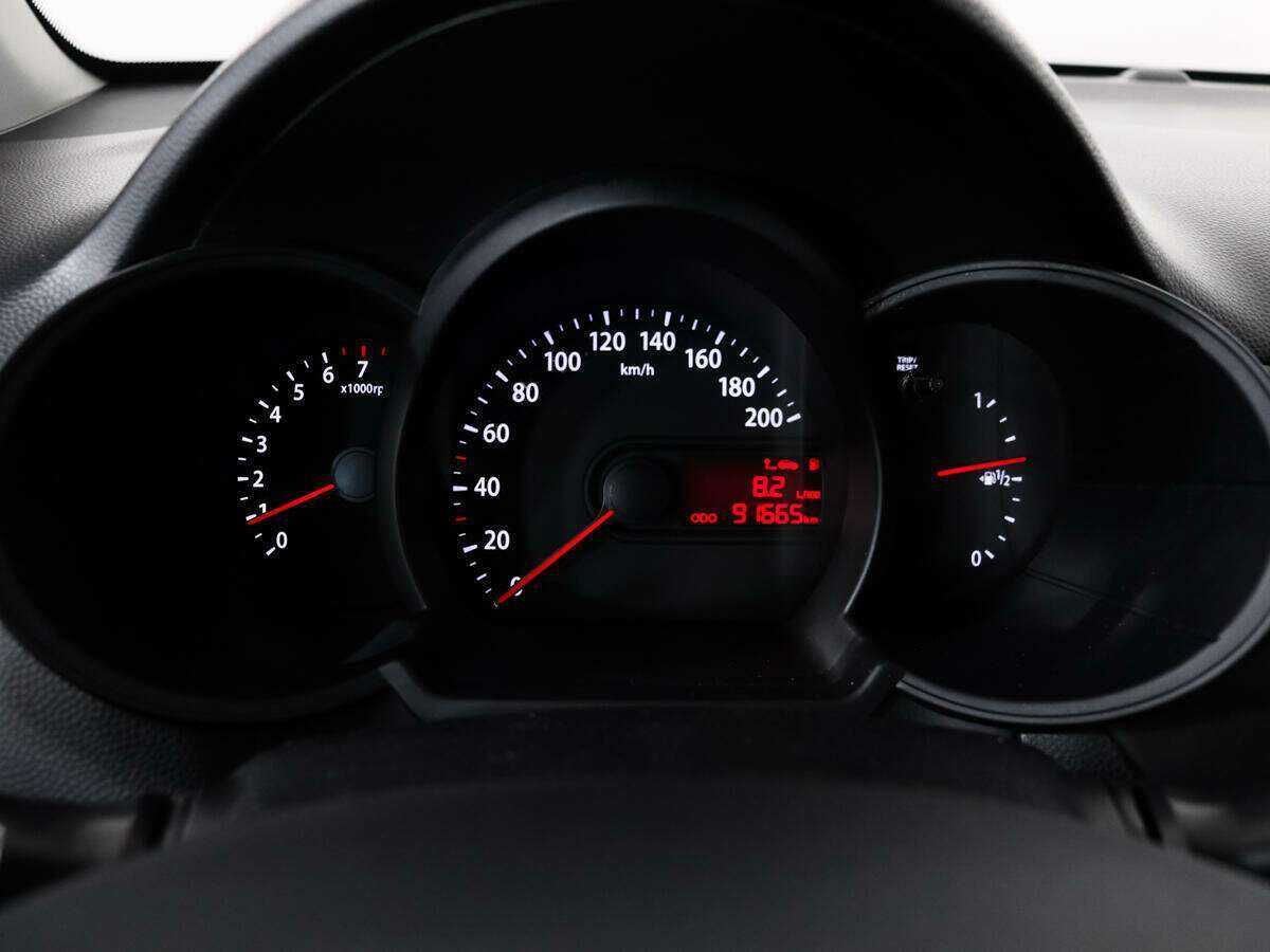 Kia Picanto с пробегом — 2011 год. Фото: #10